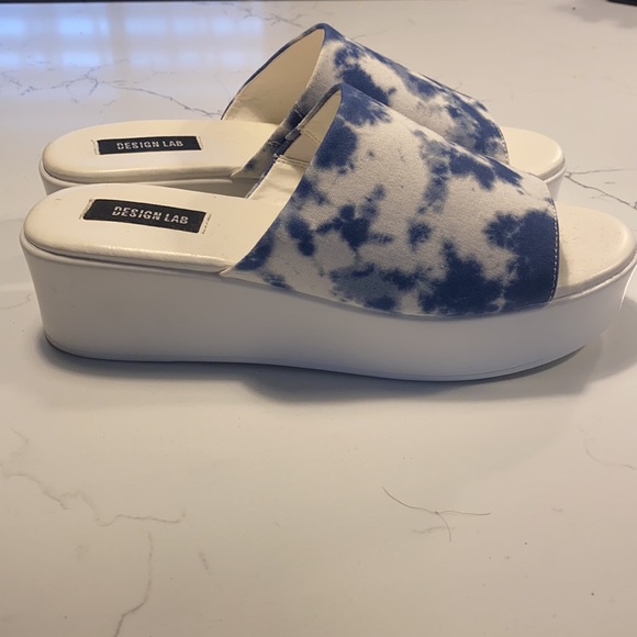 Tie dye platform slip on sandals - Picture 3 of 4